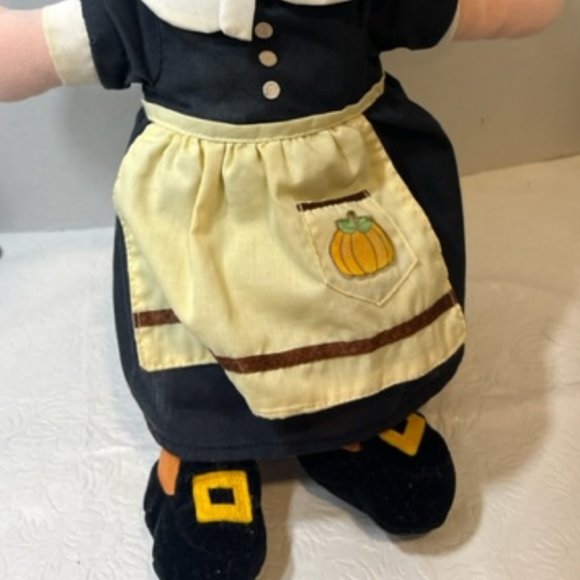 VTG 1996 Thanksgiving Pilgrim Girl Plush Doll 17" - Picture 7 of 11